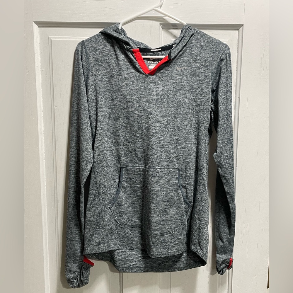 Women’s Nike Dri-fit pullover